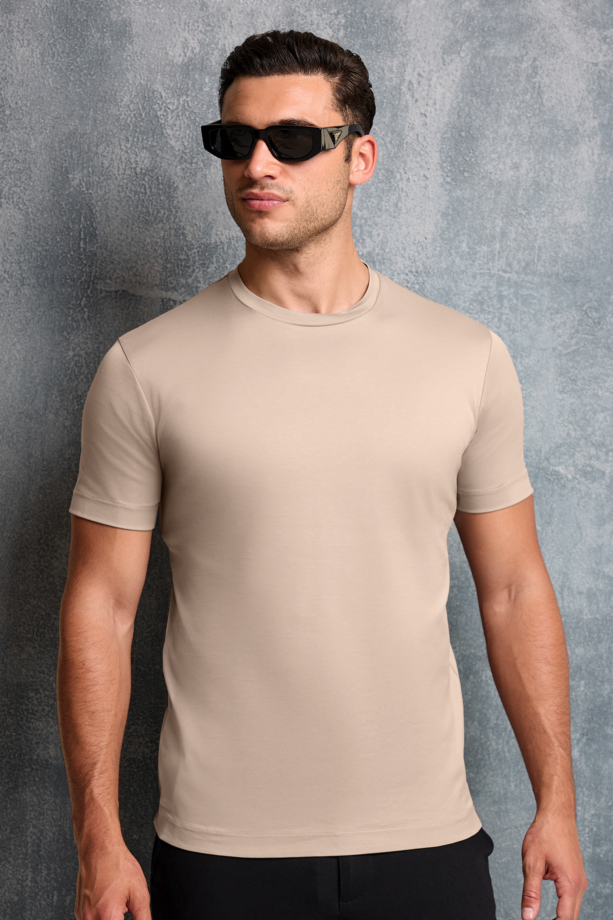 THE DESIO SLIM T-SHIRT