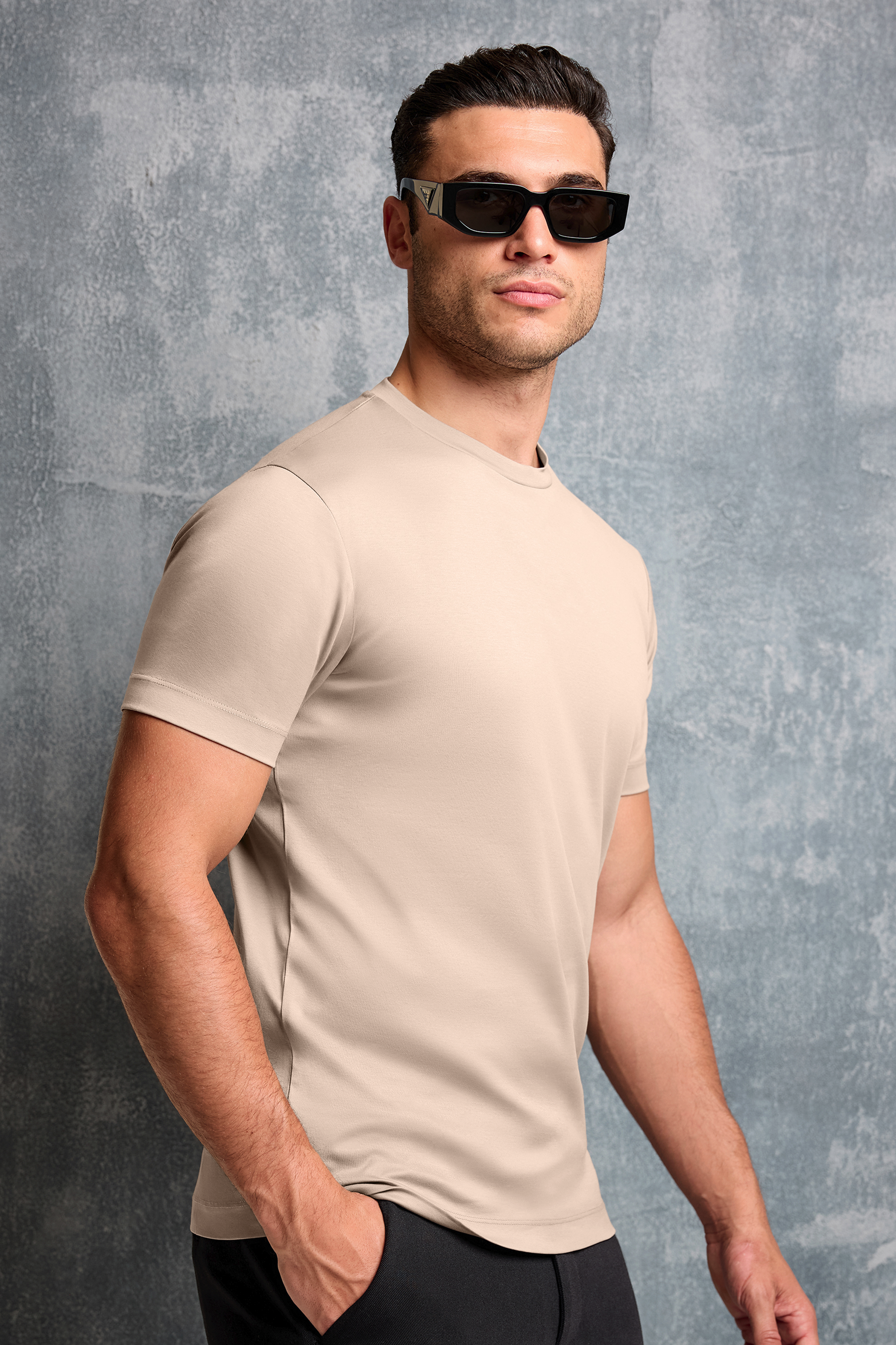 THE DESIO SLIM T-SHIRT