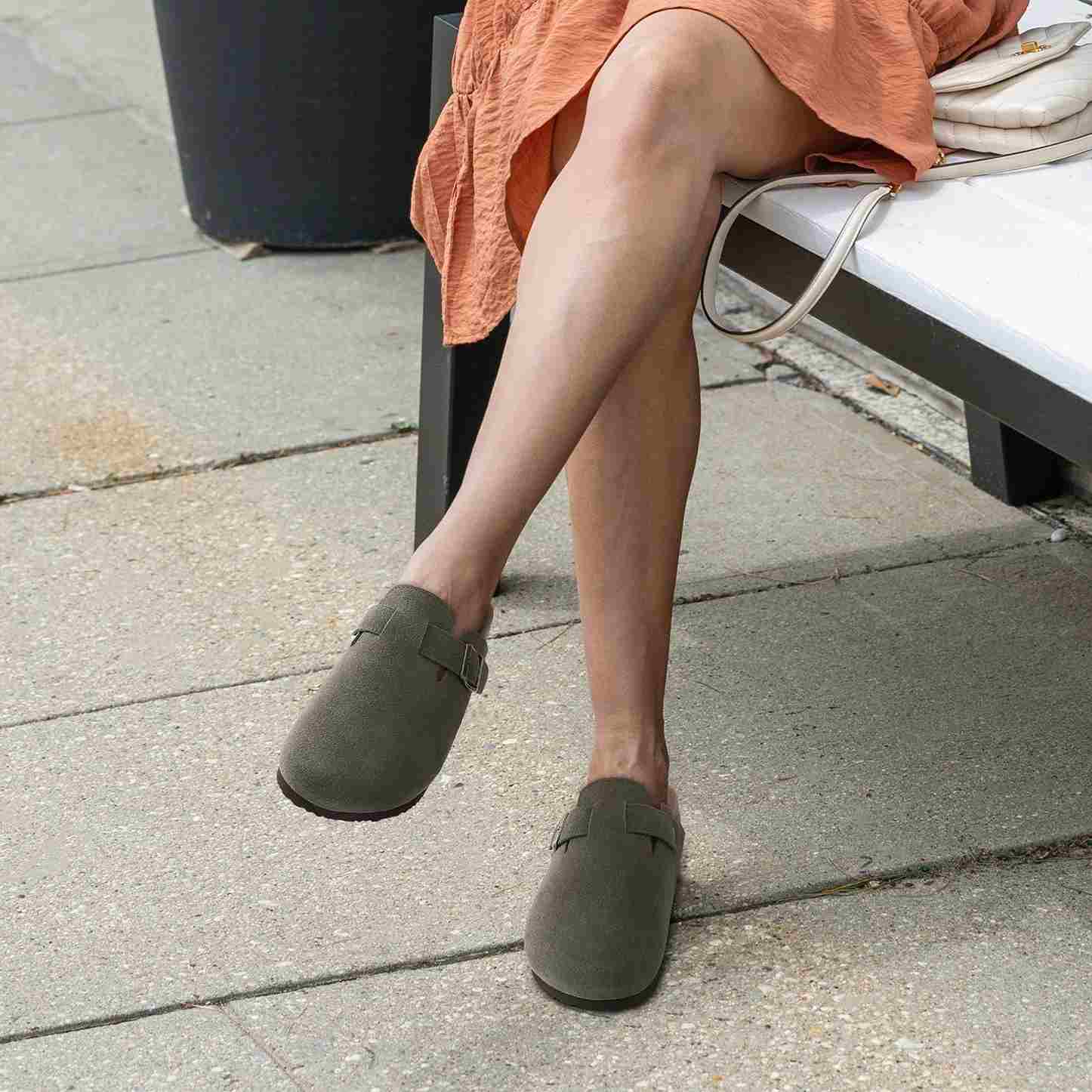 Valdam – Suede Orthopedic Clogs